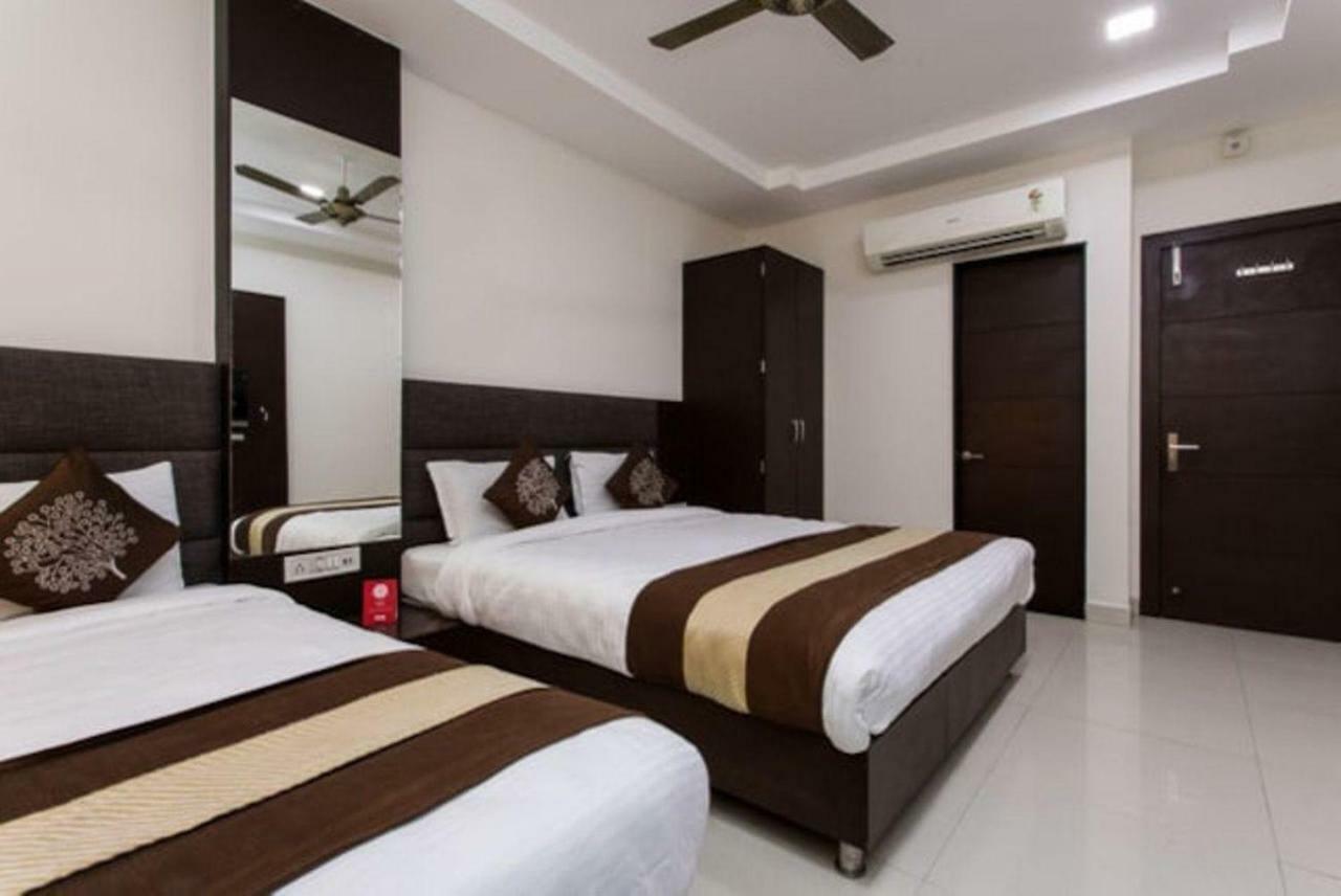 Hotel Maheshwari Avenue Ujjain Exterior foto