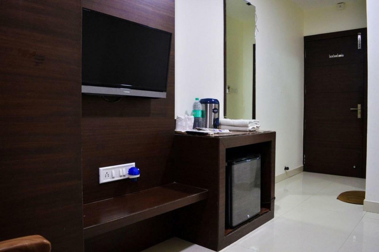 Hotel Maheshwari Avenue Ujjain Exterior foto